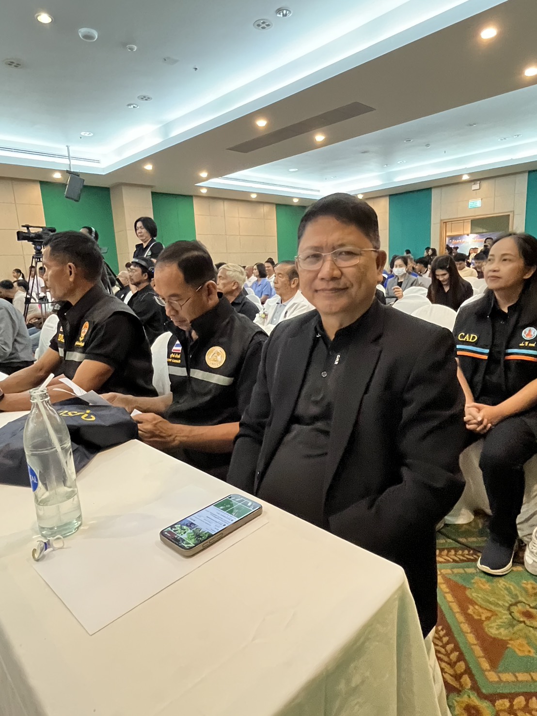 title - ผู้ตรวจราชการ ส.ป.ก. ร่วมงานสัมมนาวิชาการชมรมผู้เลี้ยงกุ้งท่าทอง ครั้งที่ 4 ปี 69 จังหวัดสุราษฎร์ธานี